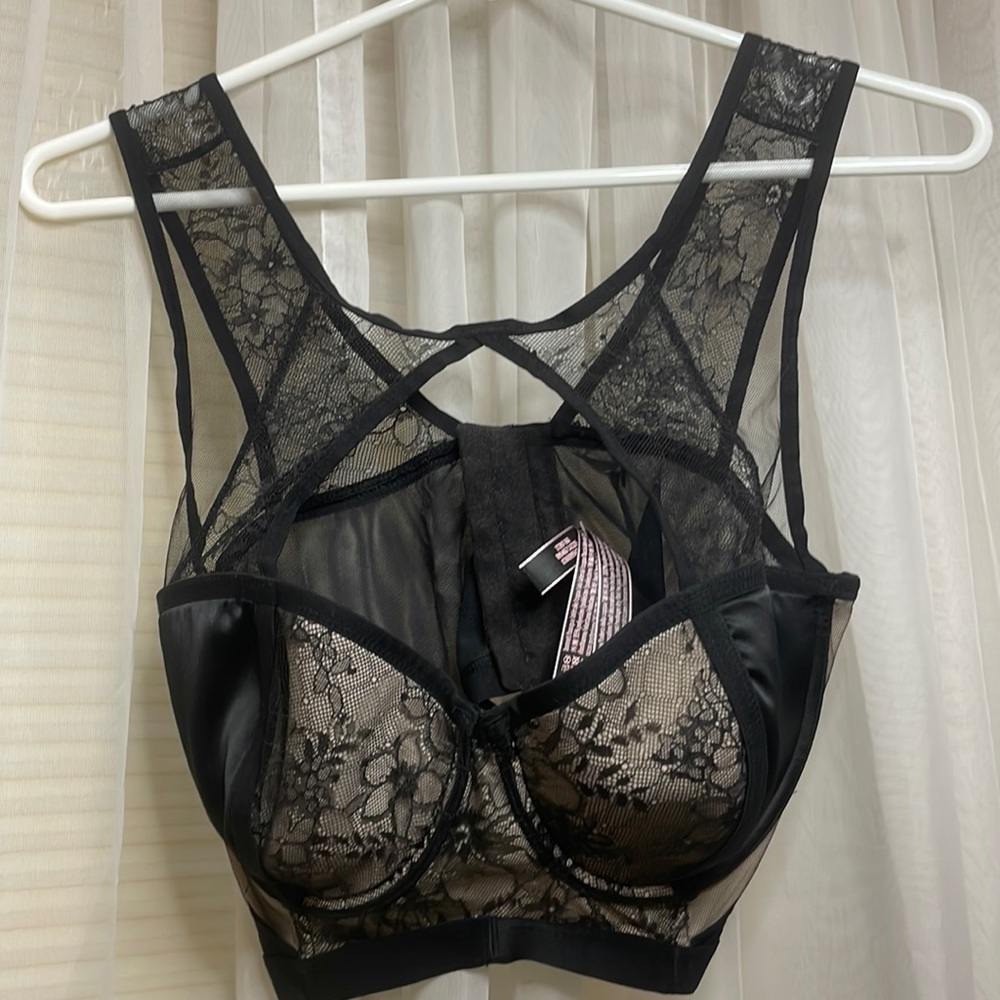 Very sexy lined balconet bra